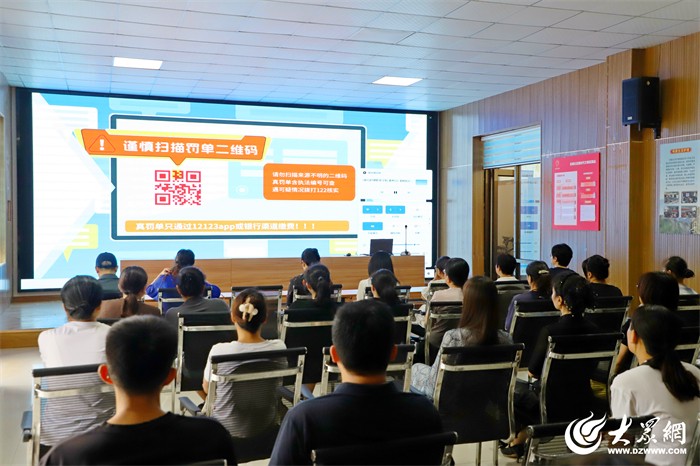 泰安市委网信办组织网络安全进社区活动 扎实筑