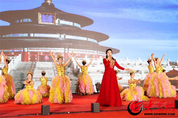 全国秋季“村晚”示范展示活动在泰安举行