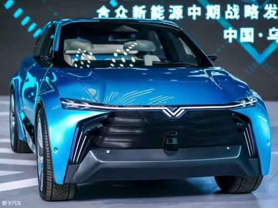 合众新能源2018款EUREKA 01